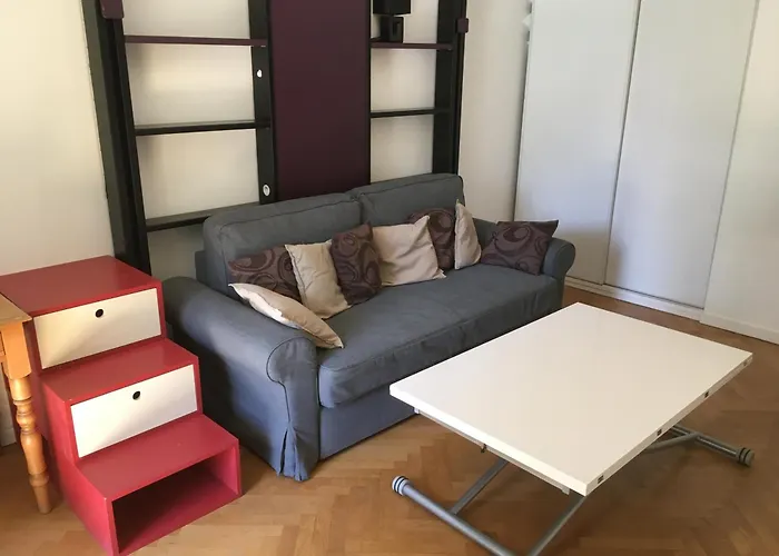 Studio Avec Balcon Sur Jardin Et Parking Prive