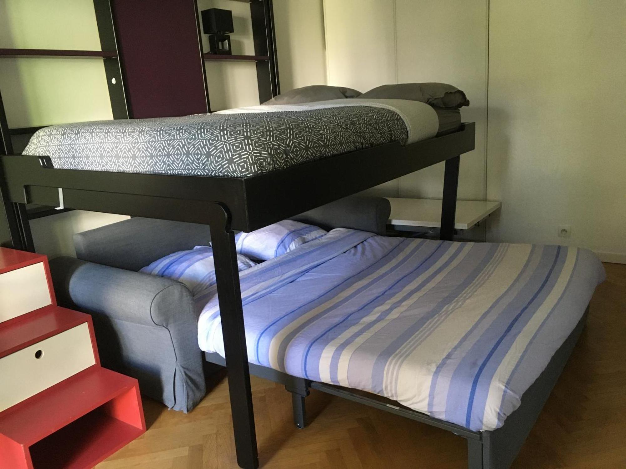 Apartment Avec Balcon Sur Jardin Et Parking Prive Issy-les-Moulineaux